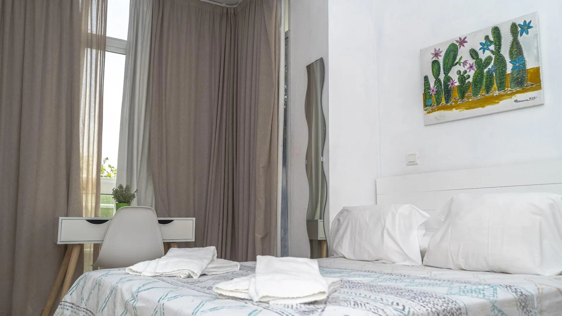 La Moraga De Poniente Malaga Hostel 0*,