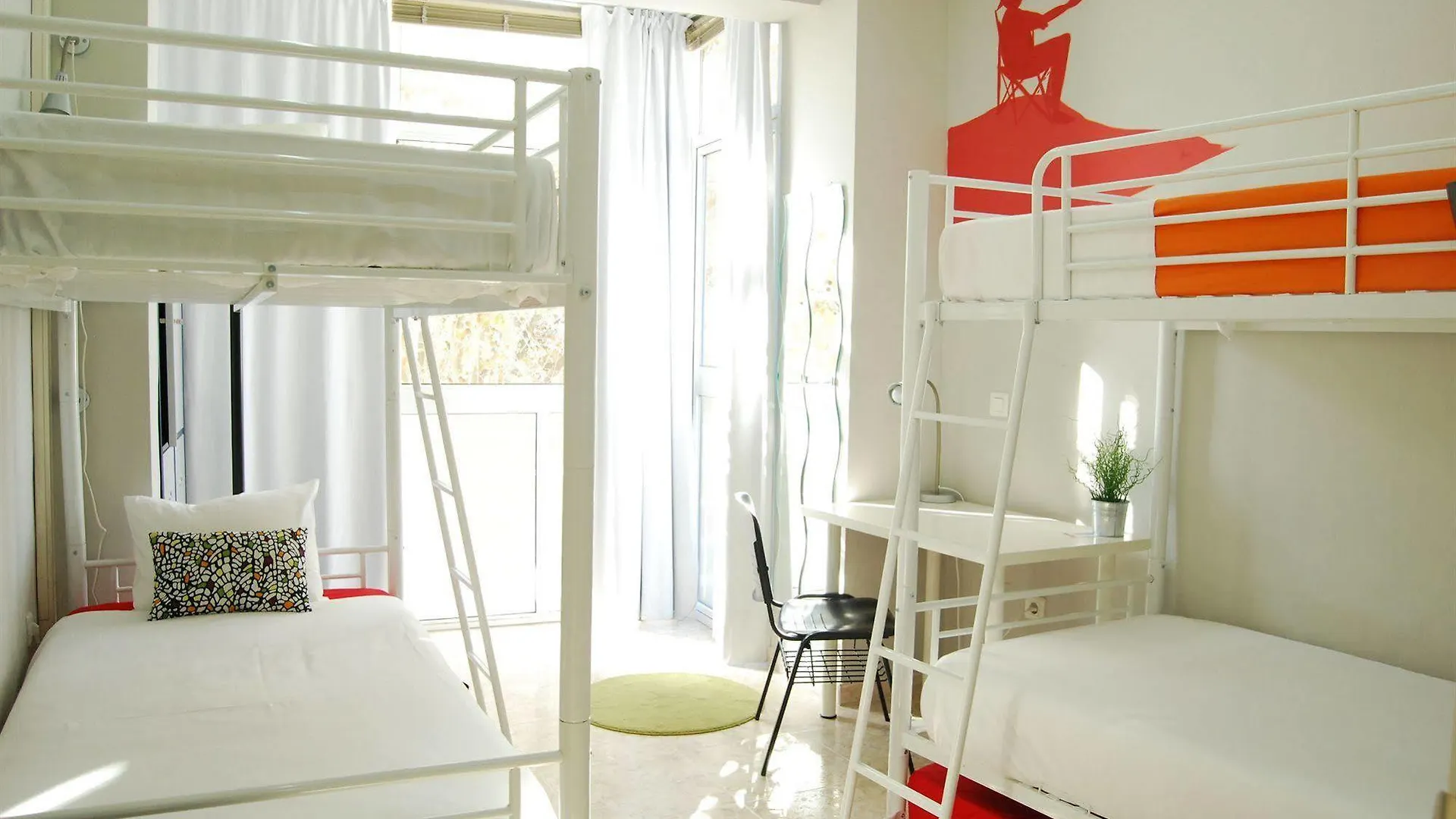 La Moraga De Poniente Malaga Hostel