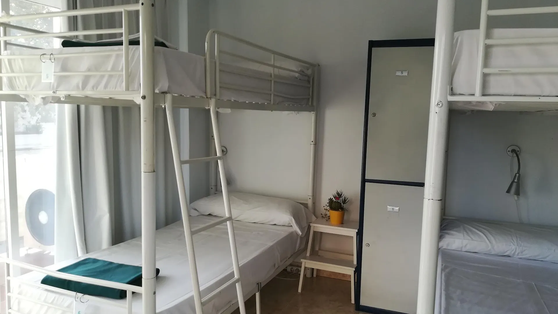 La Moraga De Poniente Malaga Hostel