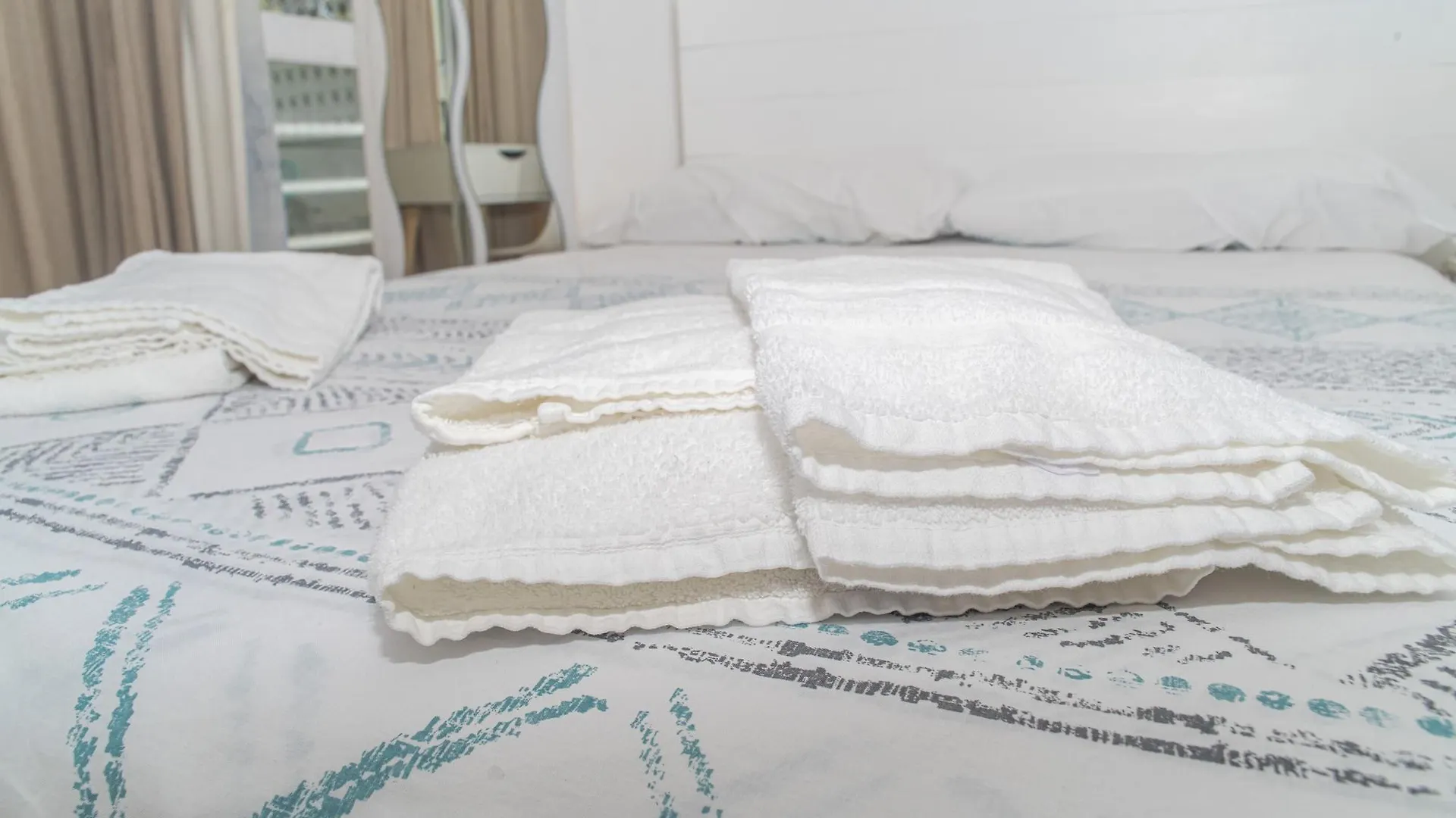 La Moraga De Poniente Malaga Hostel